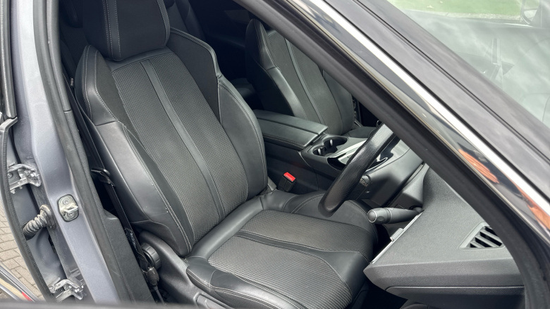 Peugeot 5008 1.2 PureTech GT Line 5dr Petrol Estate